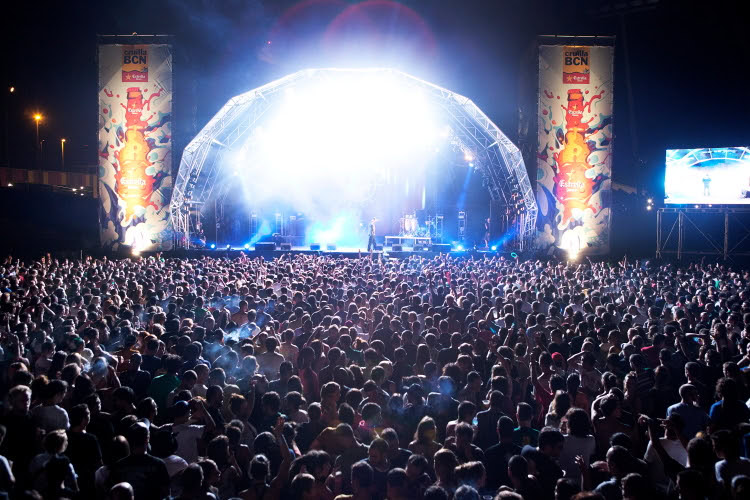 El Festival Cruïlla celebra 15 anys! Tornem al 2012 per recordar la nostra tercera edició 🎂